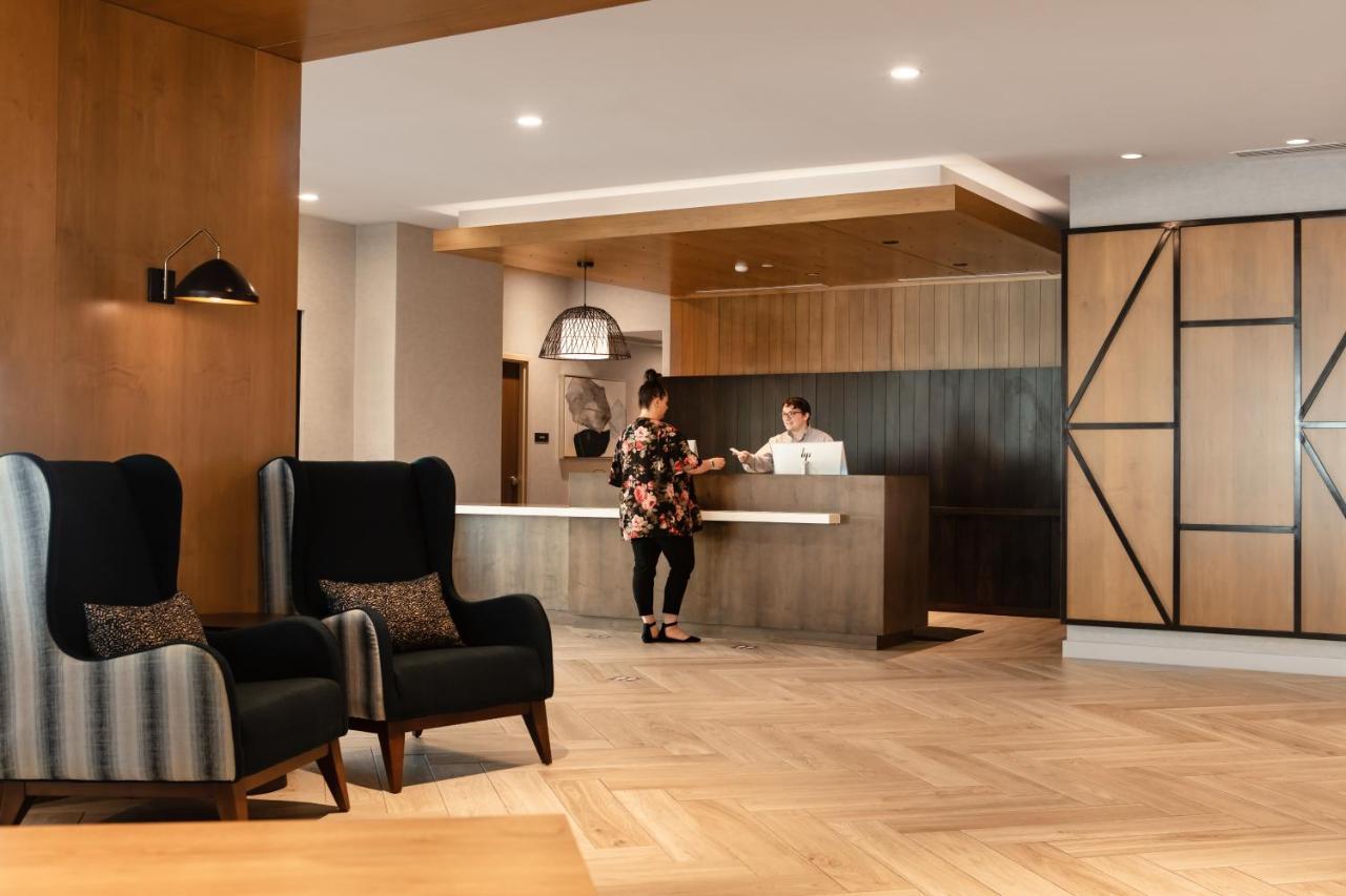Staybridge Suites - Iowa City - Coralville By Ihg Bagian luar foto