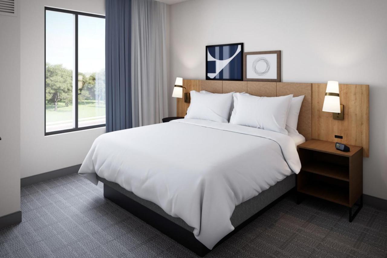 Staybridge Suites - Iowa City - Coralville By Ihg Bagian luar foto