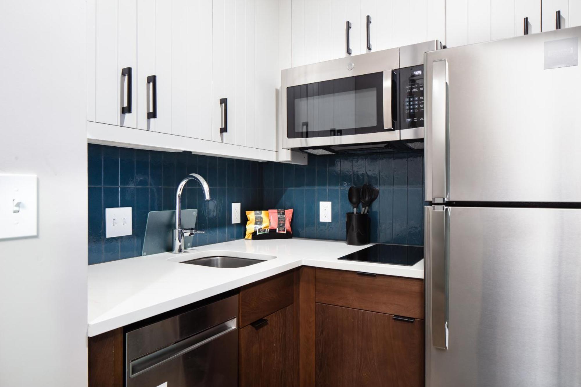 Staybridge Suites - Iowa City - Coralville By Ihg Bagian luar foto