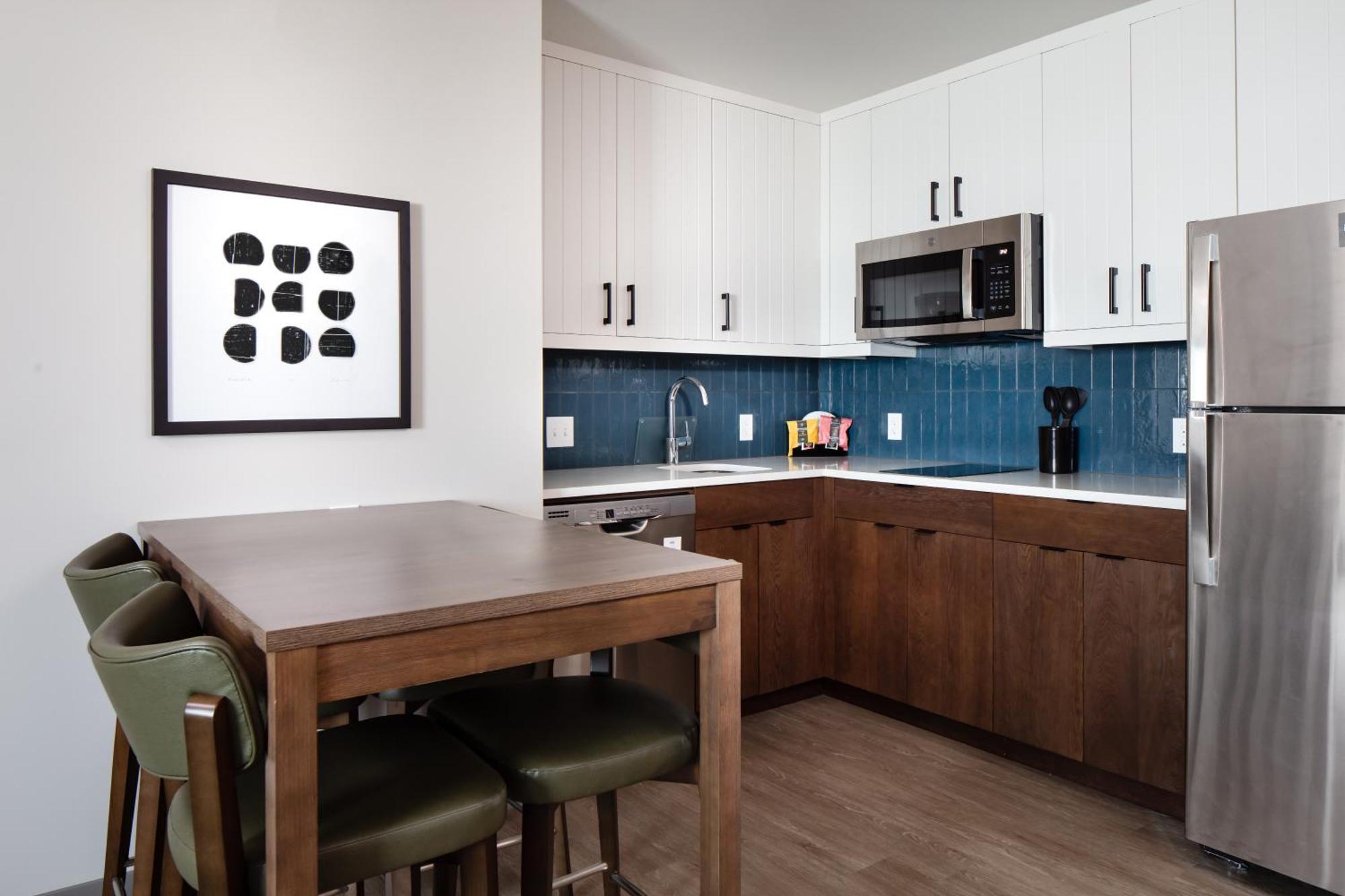Staybridge Suites - Iowa City - Coralville By Ihg Bagian luar foto